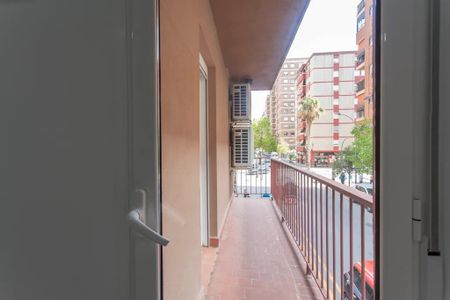 Calle Explorador Andrés, Valencia, Valencian Community 46022 - Photo 2