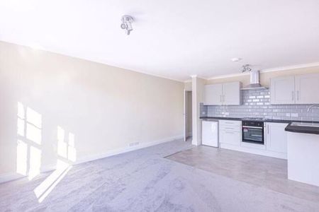 Headley Road Grayshott, Hindhead - 2 bedrooms Property for lettings - Seymours - Photo 2