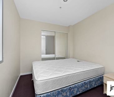 Low maintenance and fully furnished! - Photo 3