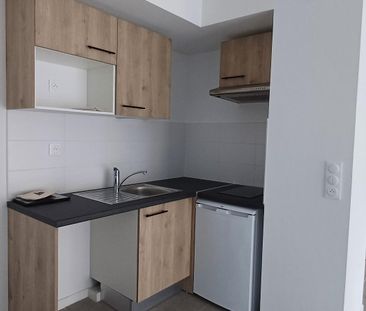 location Appartement T2 DE 41.12m² À TOULOUSE - Photo 3