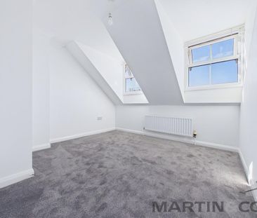 4 bedroom townhouse to rent - Photo 3