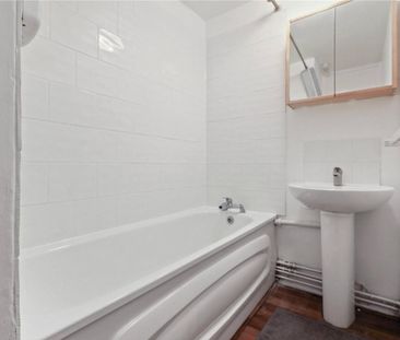 2 Bed Flat, Enard House, E3 - Photo 5