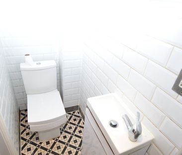 3 bedroom apartment to rent High Street, Wivenhoe, Colchester, Esse... - Photo 1