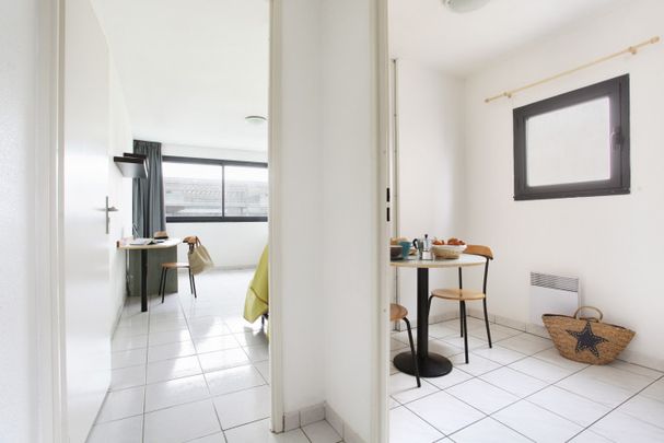 T2 30 m² à 42 m² à partir de 820€ - Photo 1