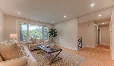 For Lease - 56 Cloverdale Crescent, Kitchener, Ontario - Photo 3