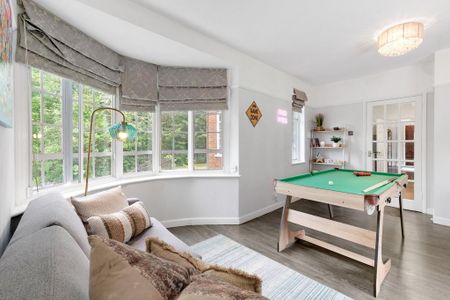 5 bedroom detached house to rent - Photo 4