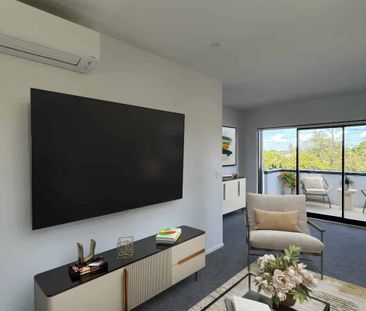 NEAR NEW 3 BEDROOM + FLEXI ROOM - Photo 4