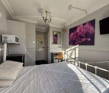 Room in a Shared House, Sussex Gardens, W2 - Photo 3