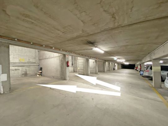 Zentrale 5-Zimmer-Wohnung zur MIETE – Sacré-Cœur fußläufig, 15 Min. nach Hütteldorf - Foto 1
