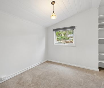 Beautifully Renovated 2-Bedroom Home in Sassafras - Photo 1