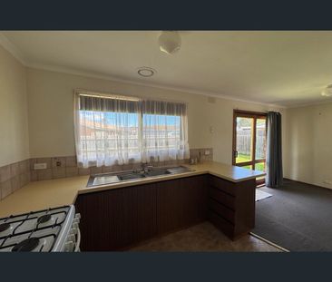 47 Kingsley Drive, Corio, Vic 3214 - Photo 2