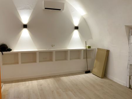 A LOUER STUDIO RUE DESJOBERTS - Photo 3