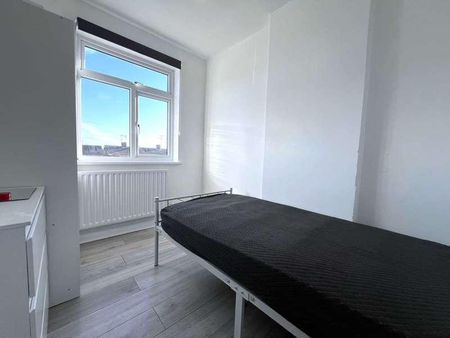 Fourth Avenue, Luton, LU3 - Photo 3