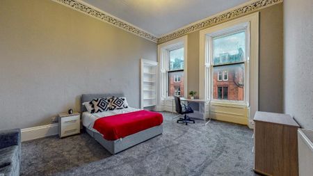4 bedroom flat to rent - Photo 4