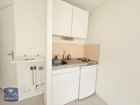 Location Appartement 1 pièce 20m² POITIERS 86000 - Photo 4