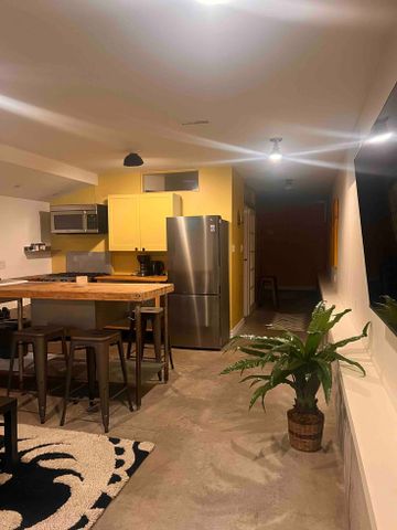 Columbine Avenue - Photo 2