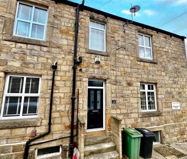 3 bedroom end of terrace house to rent - Photo 1