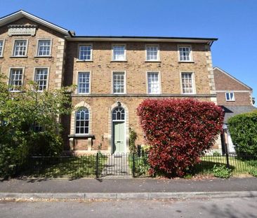 3 bedroom terraced house to rent - Photo 4
