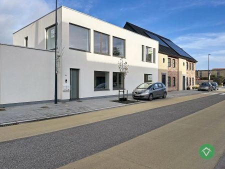 Volledig gerenoveerd gelijkvloers appartement in nostalgische ligging – De Mokker, Koekelare - Photo 3