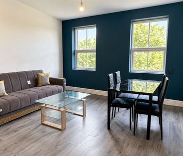 3 Bed Flat, Latimer St, L5 - Photo 1