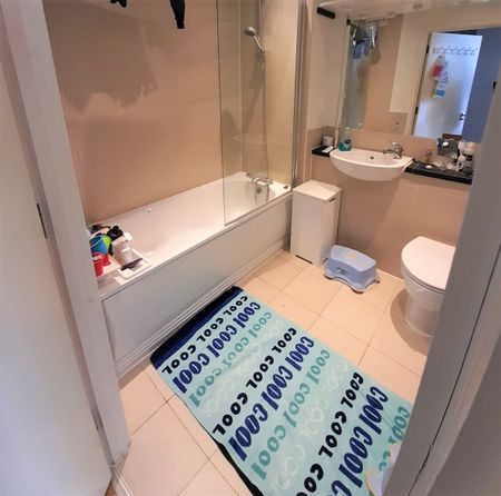 89 Grange Road, Greater London, UB3 - Photo 5