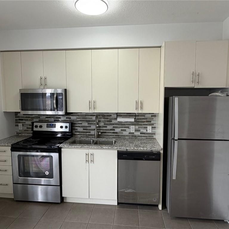 For Lease - 2490 Old Bronte Road Unit# 630, Oakville, Ontario - Photo 1