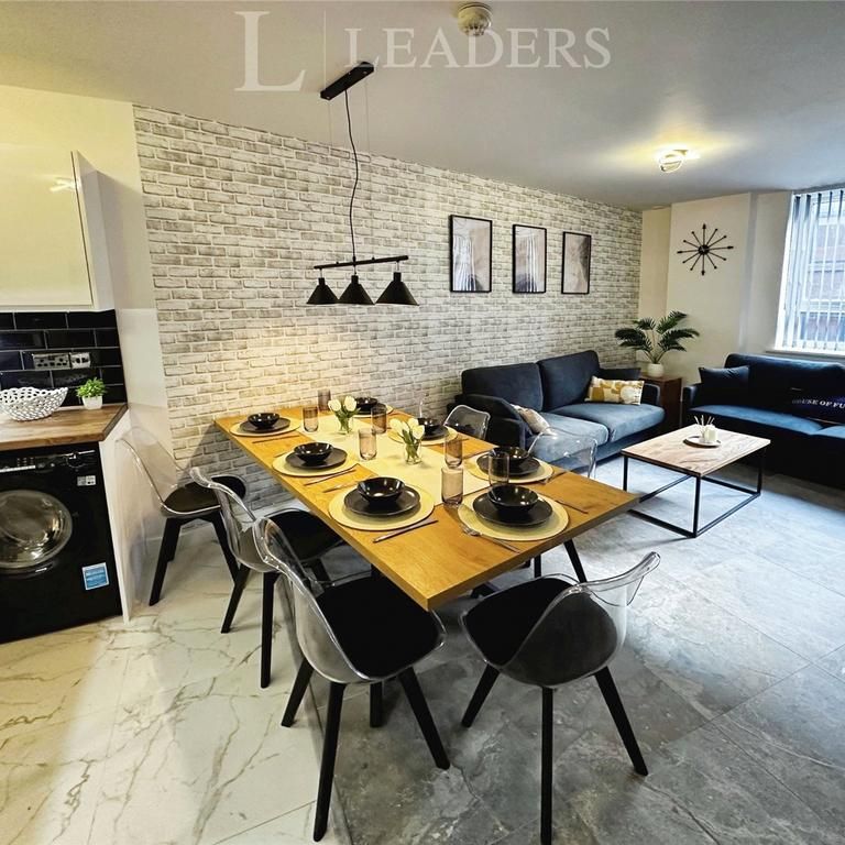 7 bedroom flat to rent - Photo 1