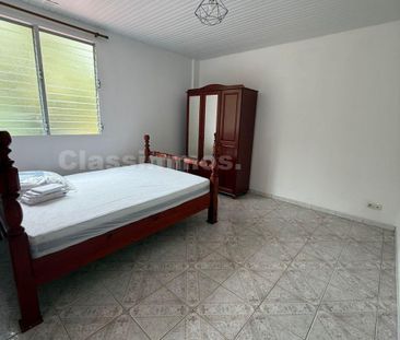 Location Appartement 5 pièces 145m² LE FRANCOIS 97240 - Photo 3
