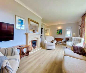 Orchard Drive, Dan Y Graig, Porthcawl, Bridgend, CF36 - Photo 3