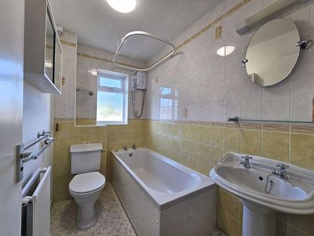 2 bedroom terraced house to rent - Photo 5