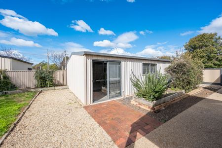 3 Holstein Court, Shepparton VIC 3630 - Photo 5