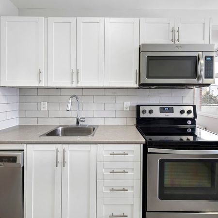 Craigton Apartments - Photo 3