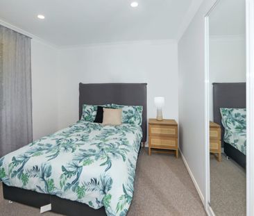 The Ultimate Turn-Key Coastal Retreat - Photo 5