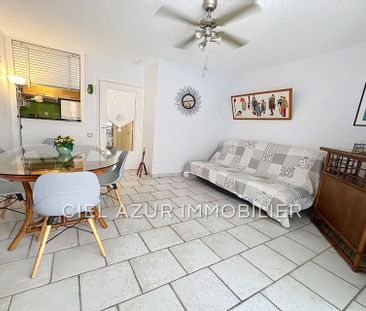 Location Appartement 2 pièces 32m² JUAN LES PINS 06160 - Photo 2