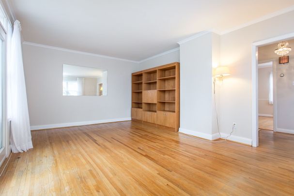 For Lease - 26 Forty First Street, Toronto, Ontario - Photo 1