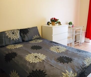 Studio Flat, Grenoble Gardens, N13 - Photo 1