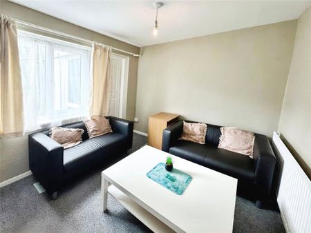 1 bedroom property to rent - Photo 3