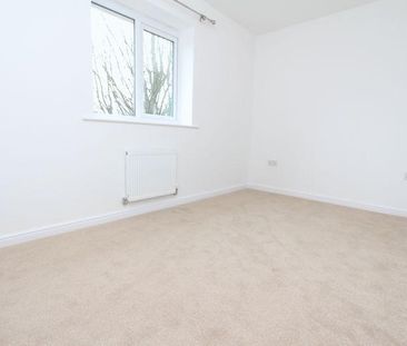 2 bedroom semi-detached house to rent - Photo 2