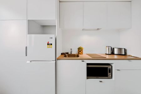 Signature Studio Apartment - Double Bed - Photo 4