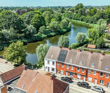 Gerenoveerde rijwoning met 3 slaapkamers en tuin te Roeselare - Foto 4