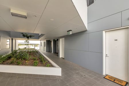 308/16-20 Surflen Street, Adelaide SA 5000 - Apartment For Rent | Domain - Photo 2