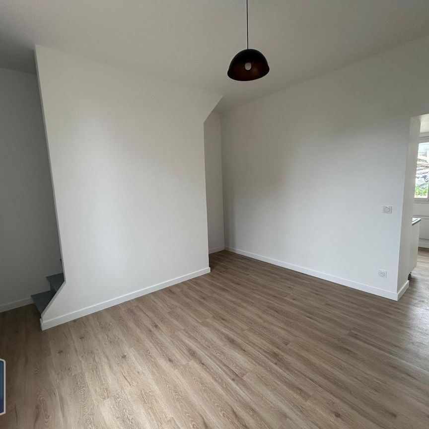 Location Maison 2 pièces 41m² BRUAY LA BUISSIERE 62700 - Photo 1