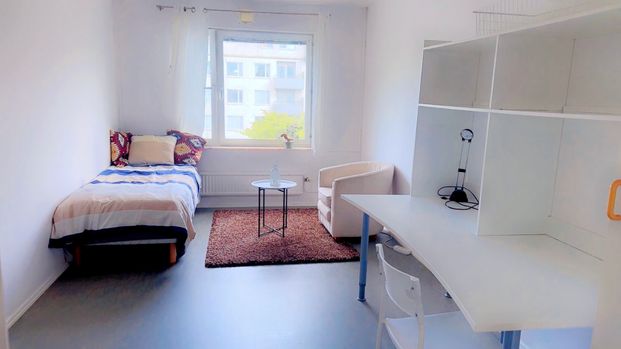 Gånglåten, Västra Frölunda - Photo 1