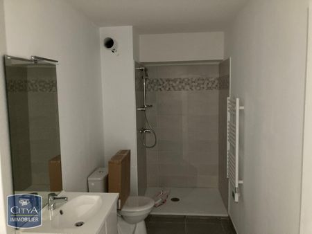 Location Appartement 2 pièces 42m² EAUNES 31600 - Photo 4