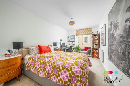 Coxwell Boulevard - Photo 5