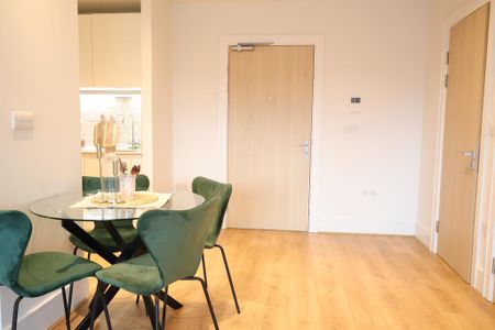 2 bedroom apartment to rent - Photo 5