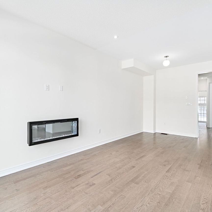 For Lease - 2945 Starlight Drive, Pickering, Ontario - Photo 1