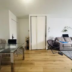 Appartement · 13353 m² · Québec - Photo 2