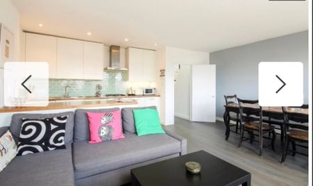 2 Bed Flat, Powis Square, W11 - Photo 2