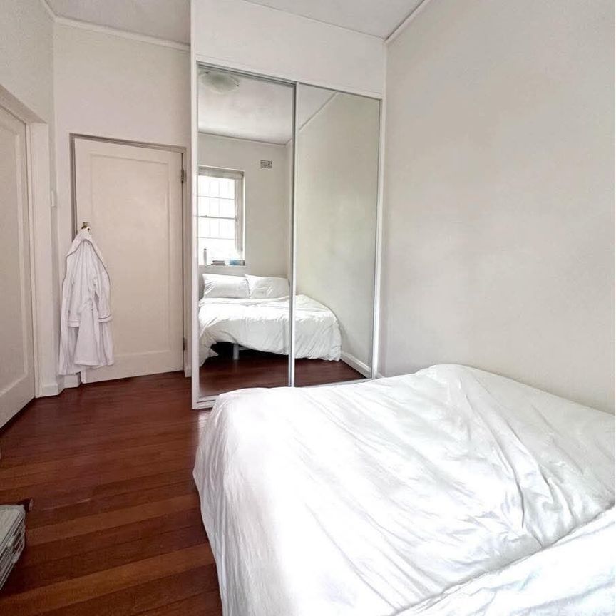 Bellevue Hill - Photo 1